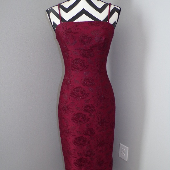 XOXO Dresses Sz 3 Burgundy Rose Formal Dress - Picture 1 of 6